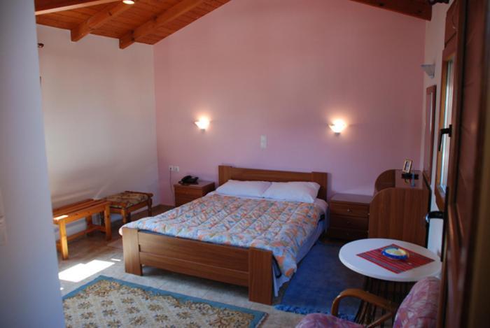 Hotel Bonis Samos Town Cameră foto