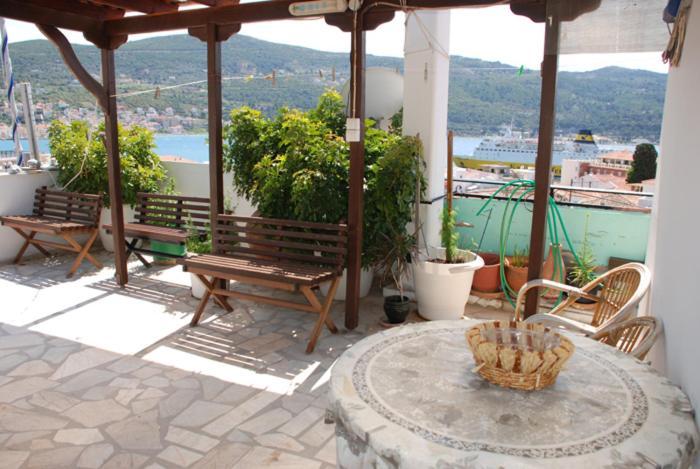 Hotel Bonis Samos Town Cameră foto