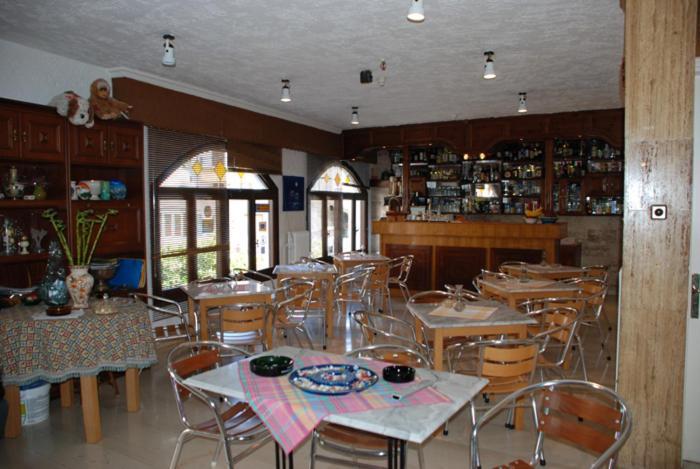 Hotel Bonis Samos Town Exterior foto